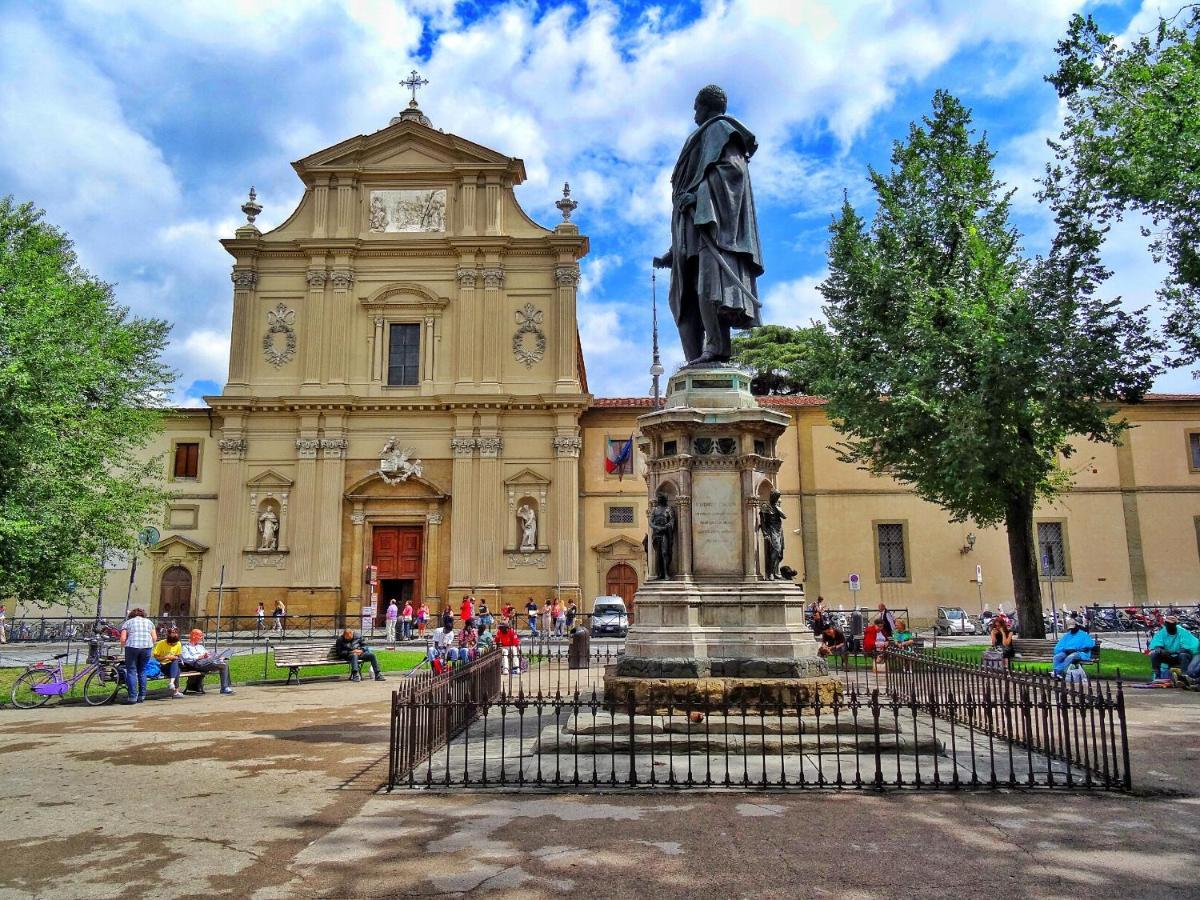 Historic Center Palace - Huge 4 Bedrooms Santa Croce Apartment - By LikehomeΦλωρεντία Εξωτερικό φωτογραφία